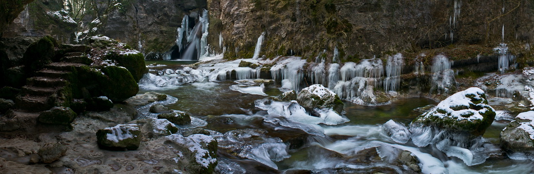 Panorama sur la Tine de Conflens