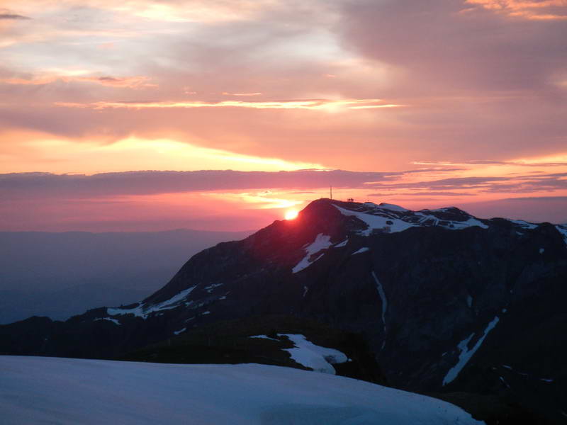 Coucher de soleil sur les Rochers de Naye depuis la Pointe d'Aveneryre